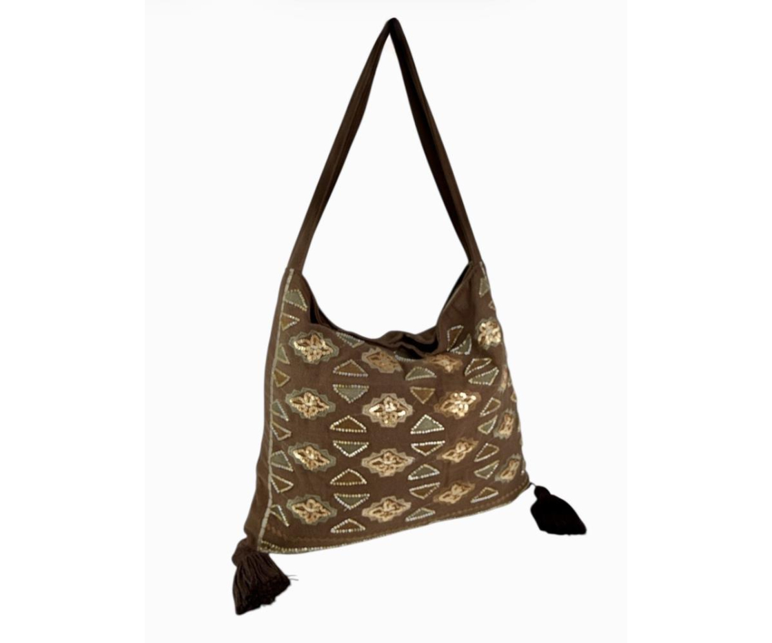 BOLSO TIPO INDIA PARCHES