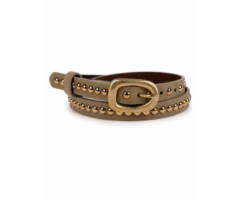 CIINT ESTRECHO FILA DE TACHAS